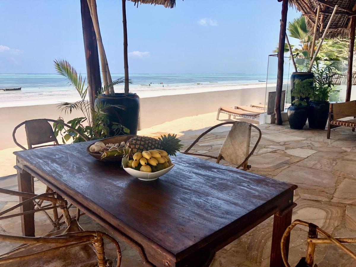 Villa Beachfront Turtle House With Private Pool Zanzibarhouses