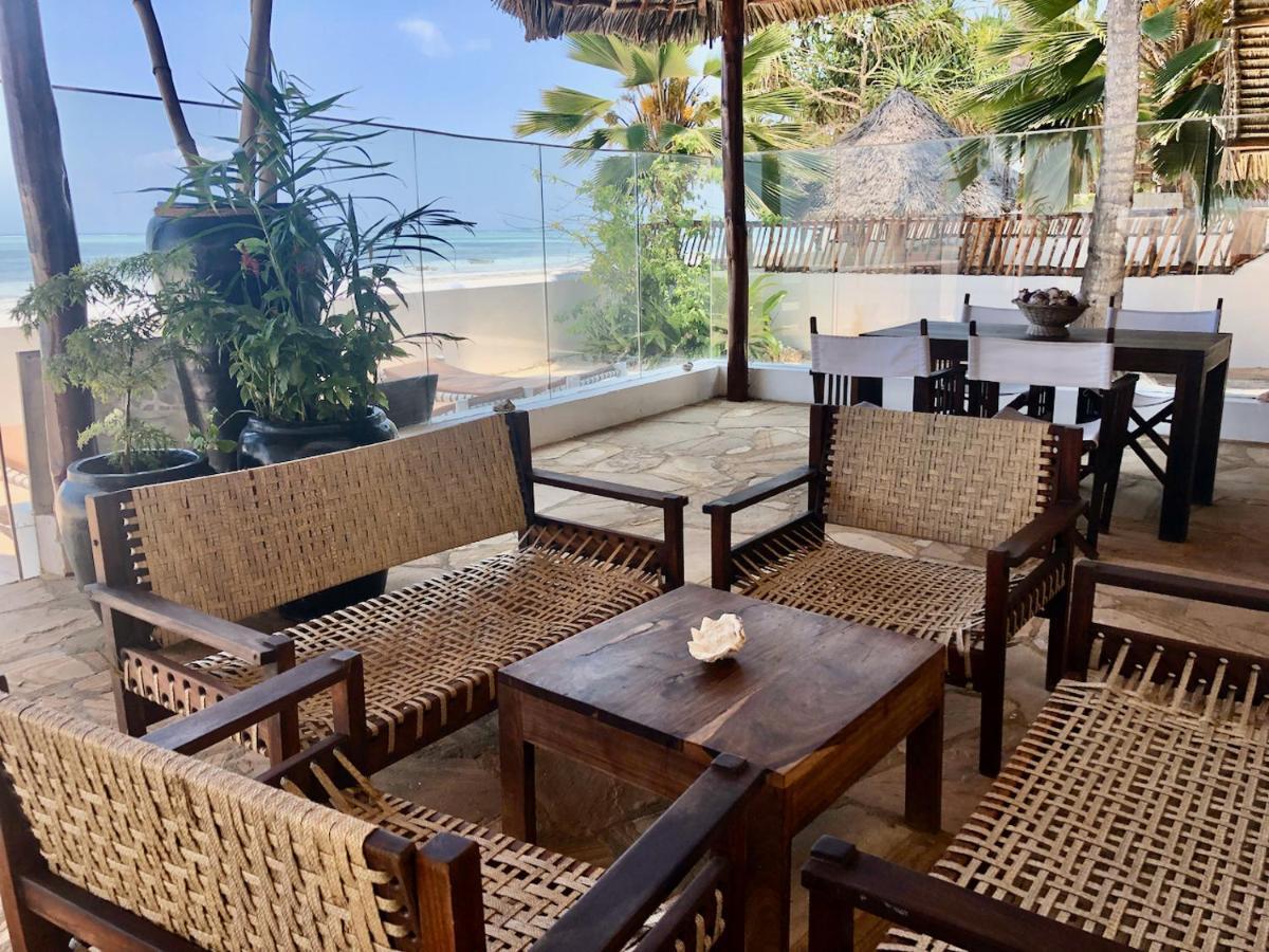 Villa Beachfront Turtle House With Private Pool Zanzibarhouses *